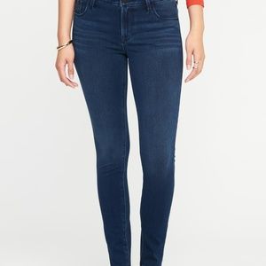 Mid-rise rockstar 24/7 jeans